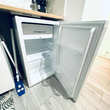 Apartament Studio - Pereire Parc Monceau - Moulin Rouge - 2 Pers Paryż Zewnętrze zdjęcie