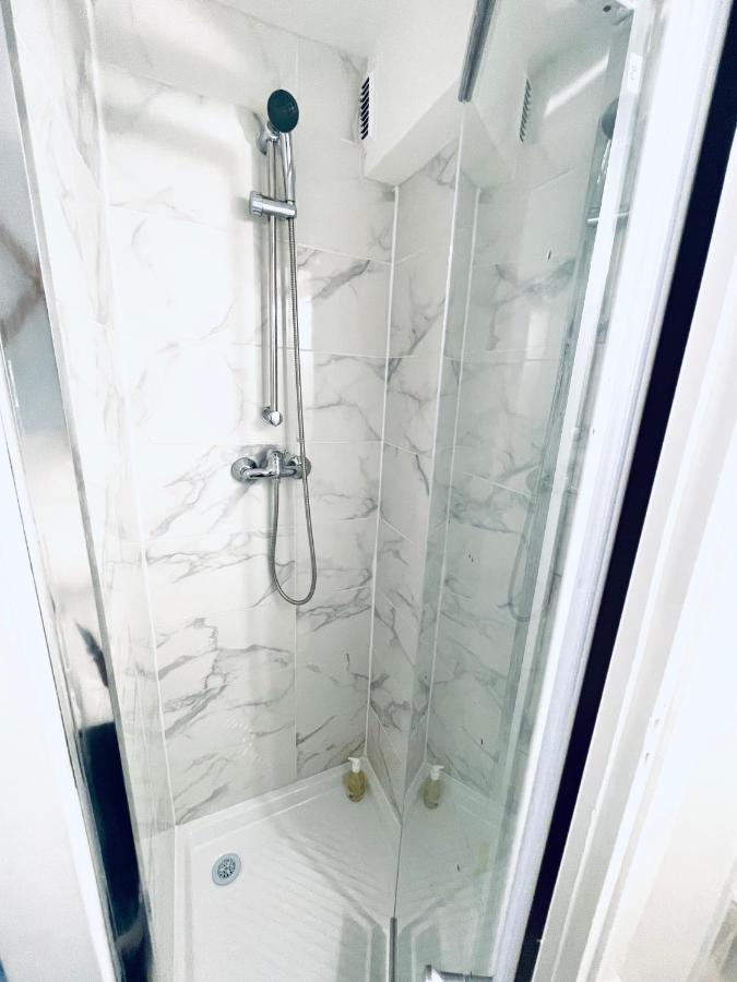 Apartament Studio - Pereire Parc Monceau - Moulin Rouge - 2 Pers Paryż Zewnętrze zdjęcie
