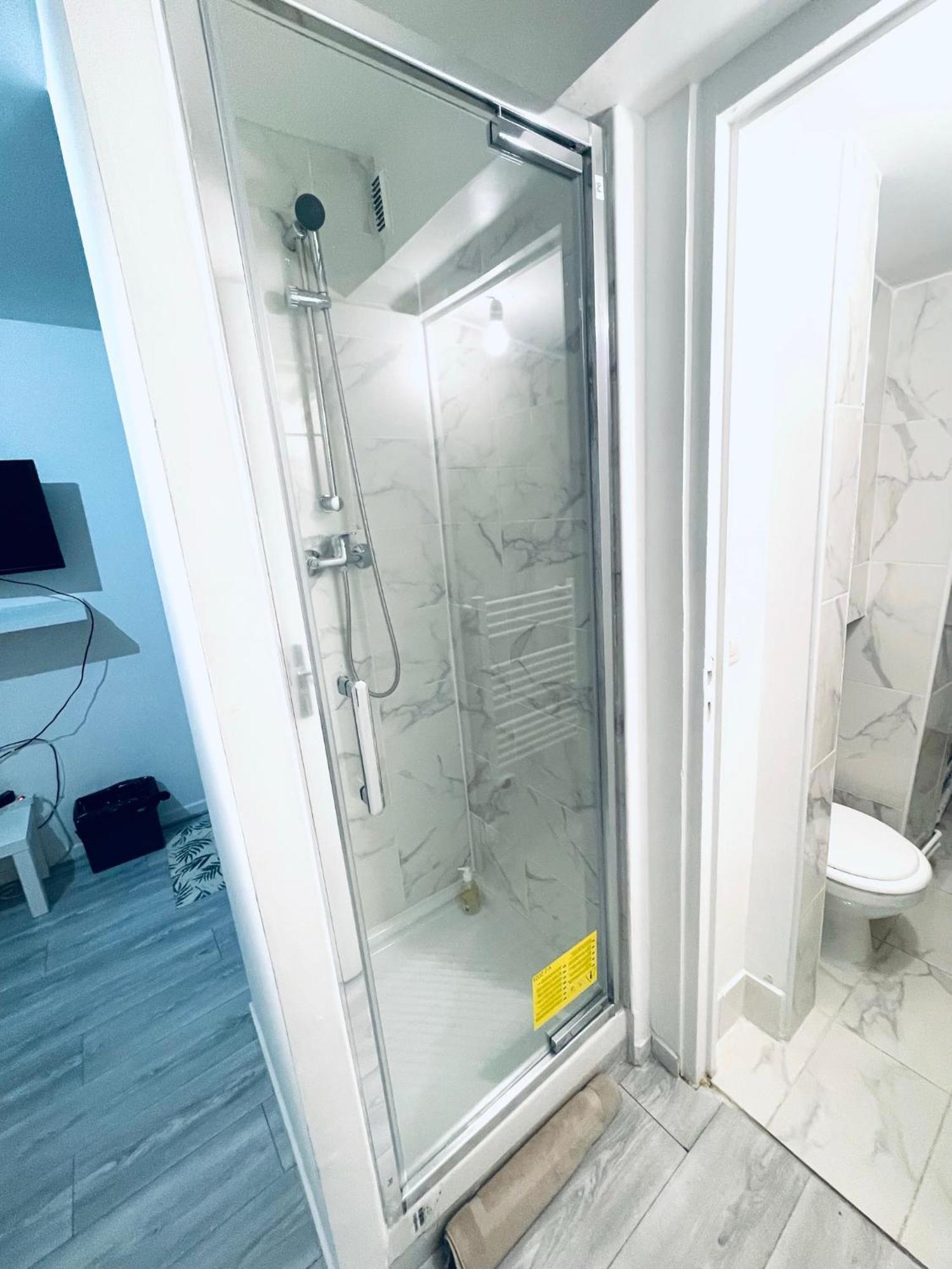 Apartament Studio - Pereire Parc Monceau - Moulin Rouge - 2 Pers Paryż Zewnętrze zdjęcie